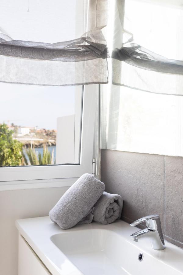 Luxury Frontline Poris De Abona Villa Exterior foto